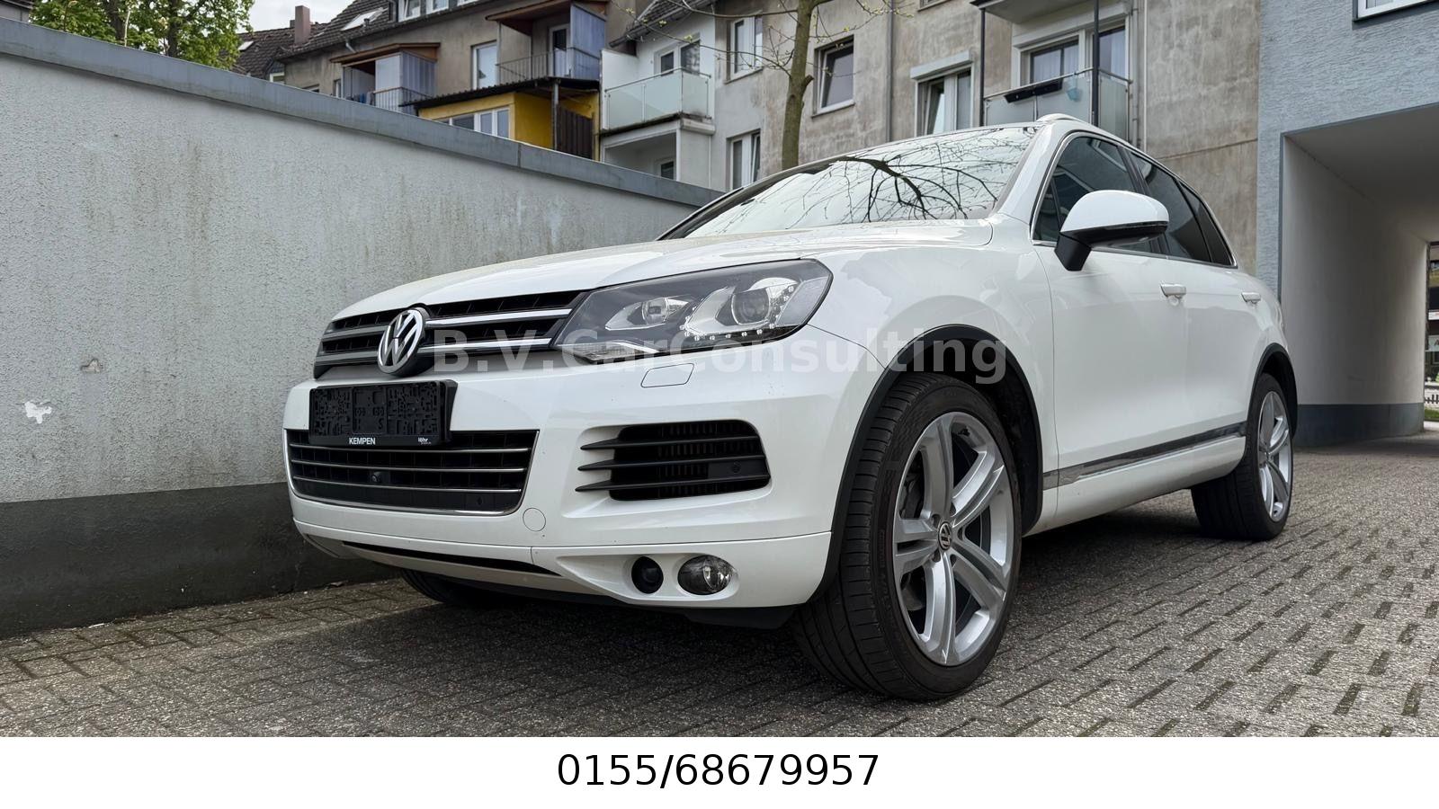 Volkswagen Touareg V8 TDI*Leder*NAV*Cam*StHz*Pano*AHK*BiXen