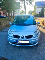 Renault Scenic 1.6 16V Dynamique wenig km super Zustand - gebrauchte Renault Scenic aus dem Jahr 2007