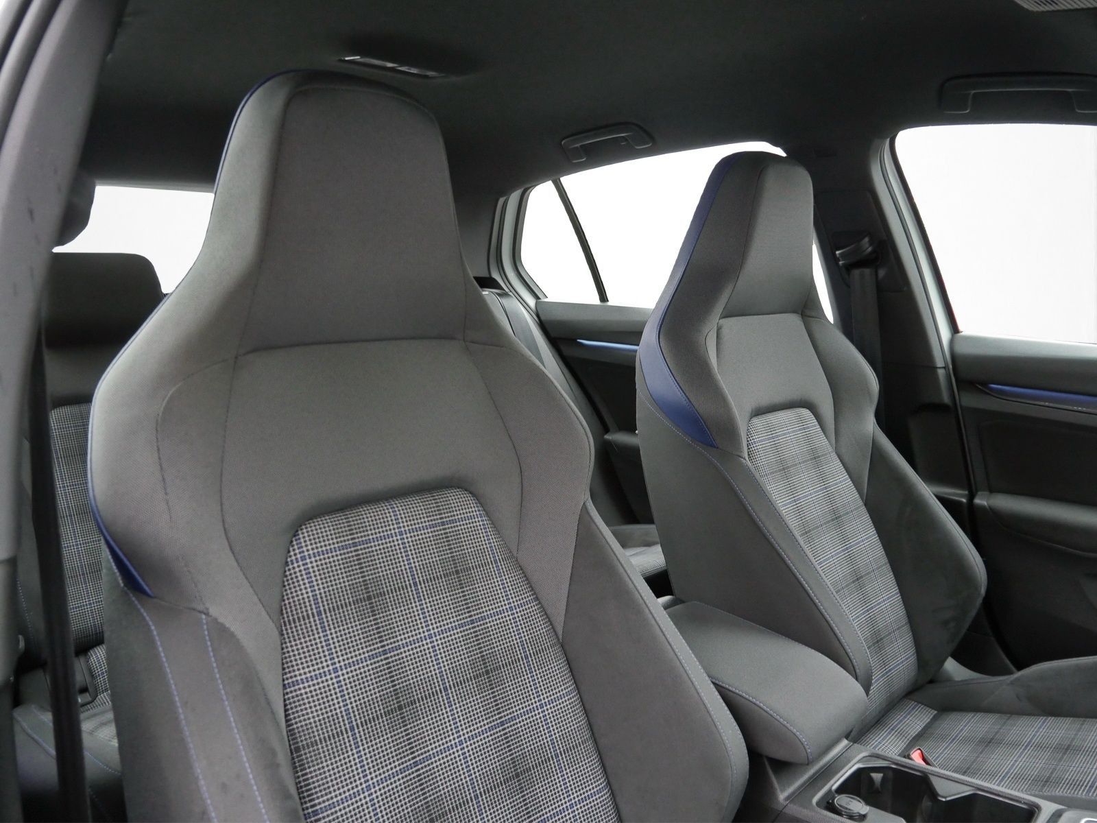 Volkswagen Golf - Bild 11