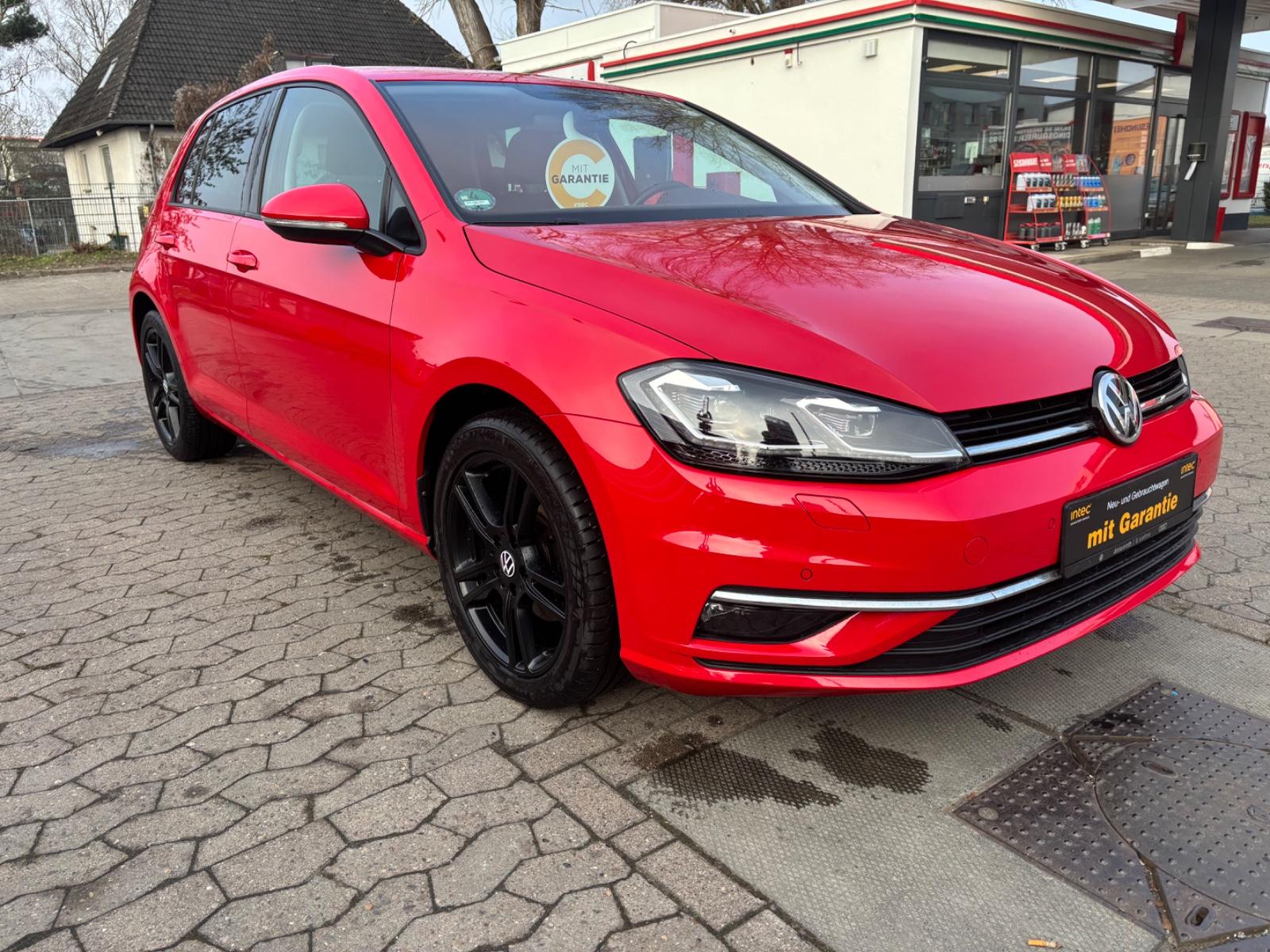 Volkswagen Golf TDI/Automatik/1.Hand/Kamera/LED/Navi/Top