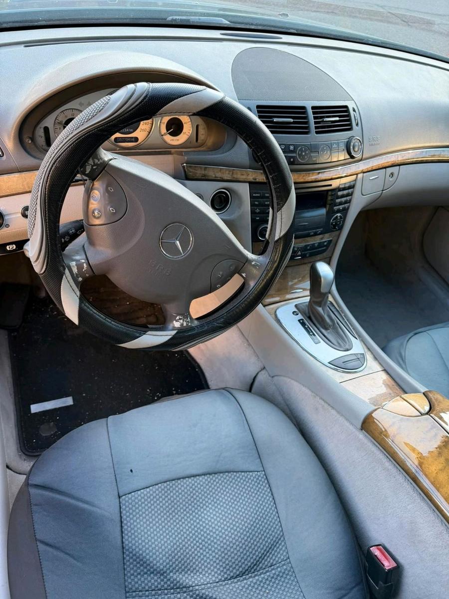Mercedes-Benz E280 2005 — photo 5