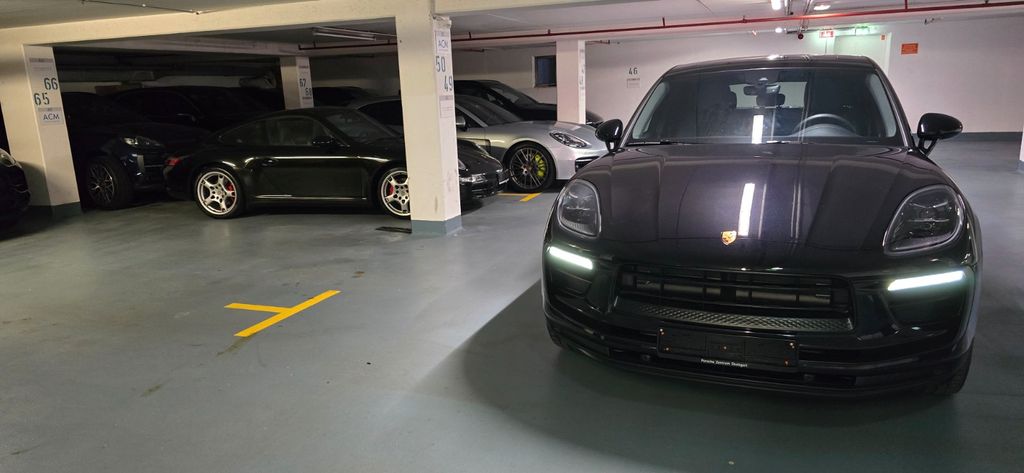 Image of Porsche Macan