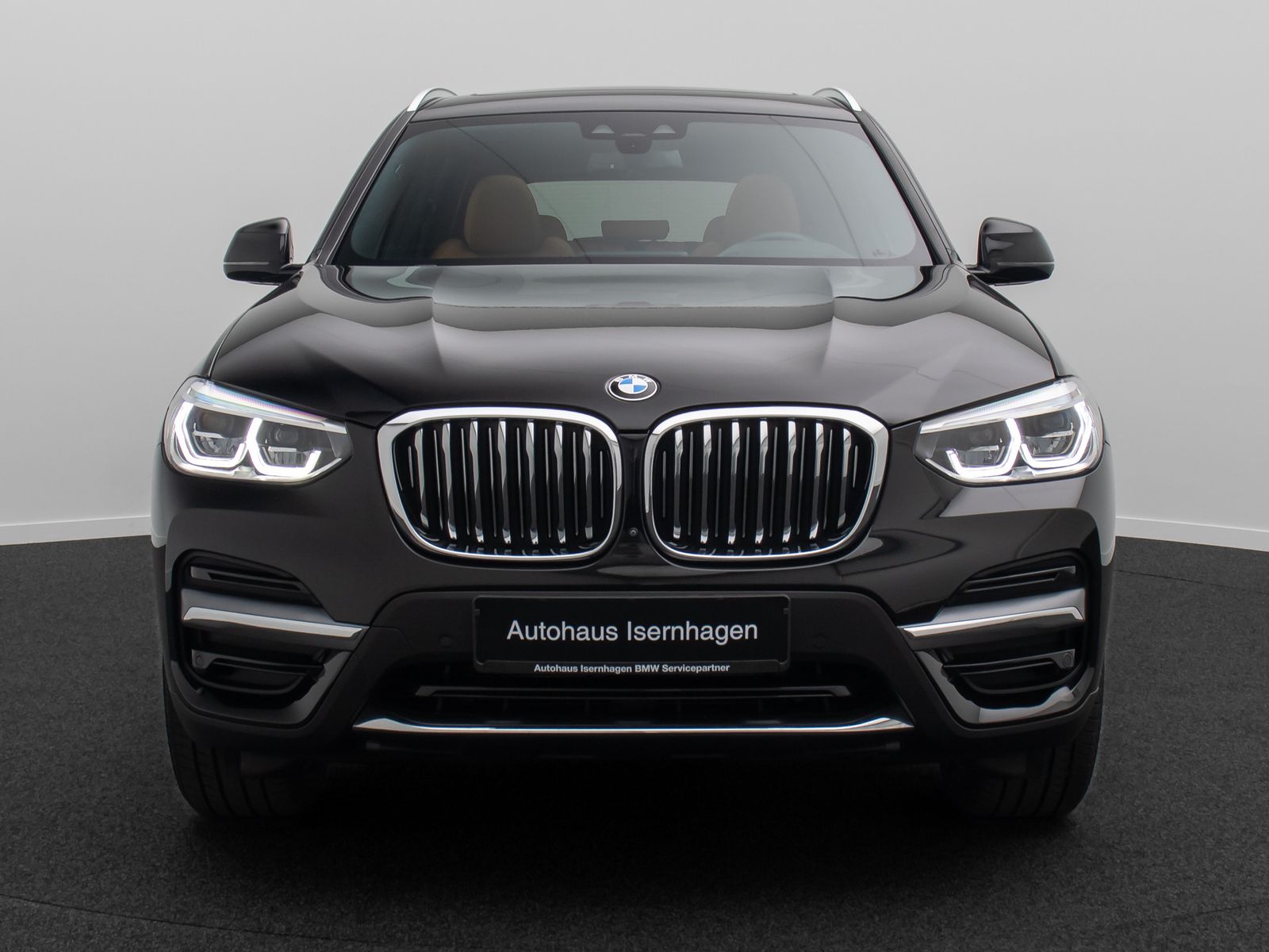 Fahrzeugabbildung BMW X3 xD30e LuxuryLine HUD 360&deg;Panorama HiFi 19Zoll