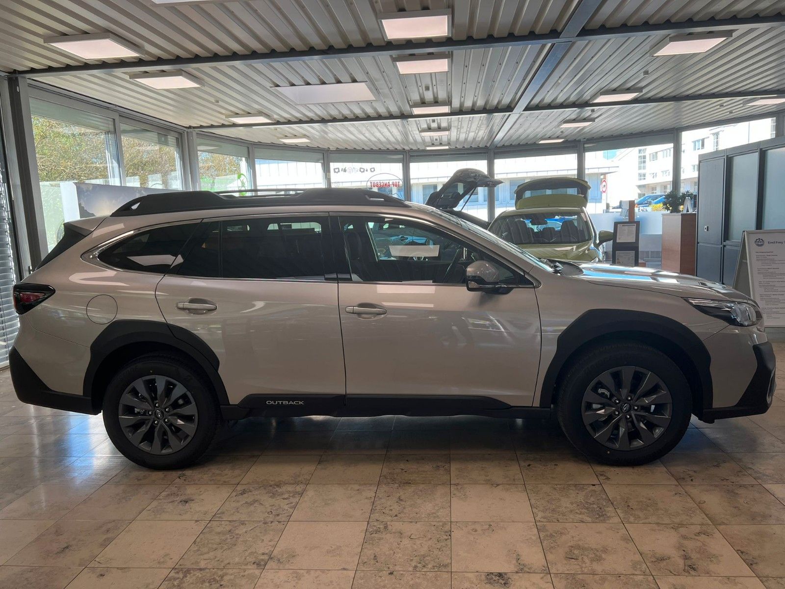 Subaru Outback - Bild 5