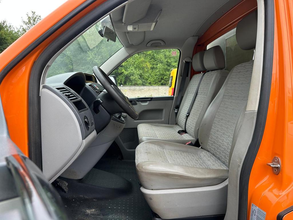 Volkswagen T5 Transporter