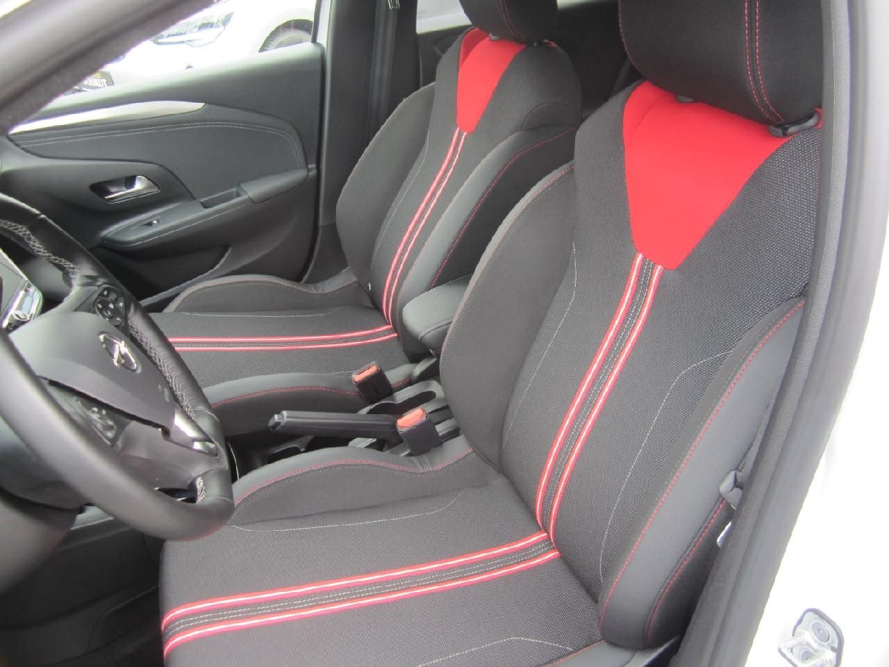 Fahrzeugabbildung Opel Corsa F GS Line