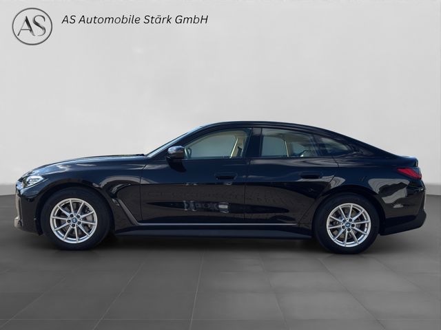 Fahrzeugabbildung BMW i4 40 eDrive Gran Coupé LED+Kamera+Leder+Sportsi
