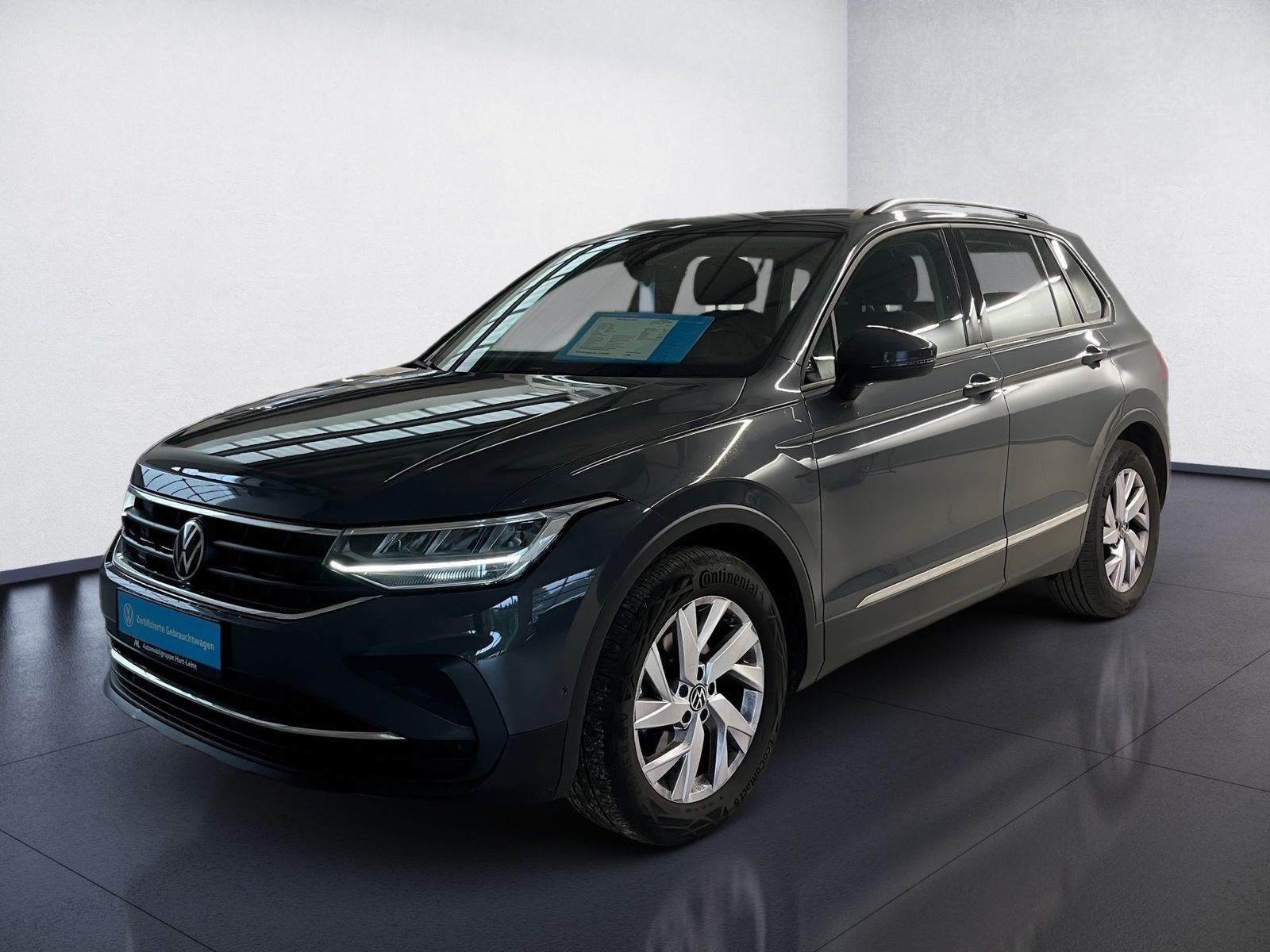 Volkswagen Tiguan LIFE TSI DSG AHK ALU 18 TRVAL ASSIST NAVI foto 2