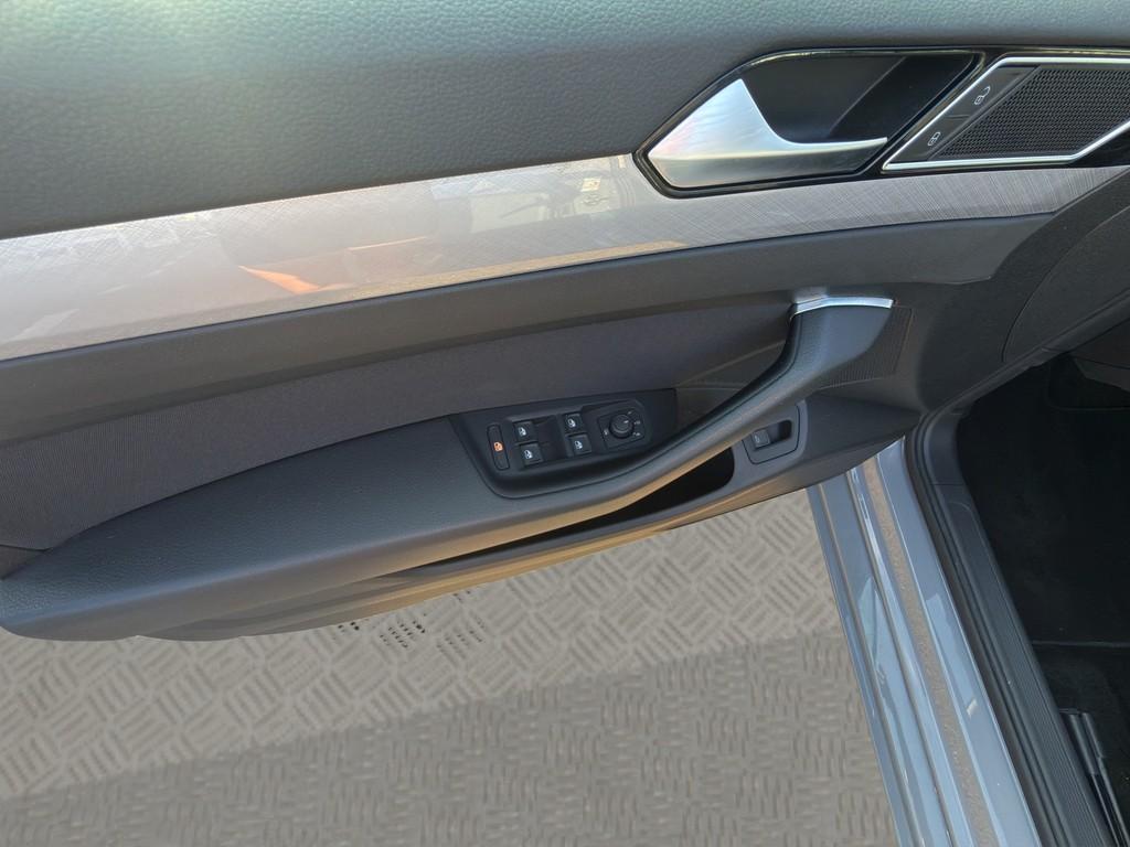 Volkswagen Passat Business 4Mot. TDI DSG AHK Matrix, миниатюра 10