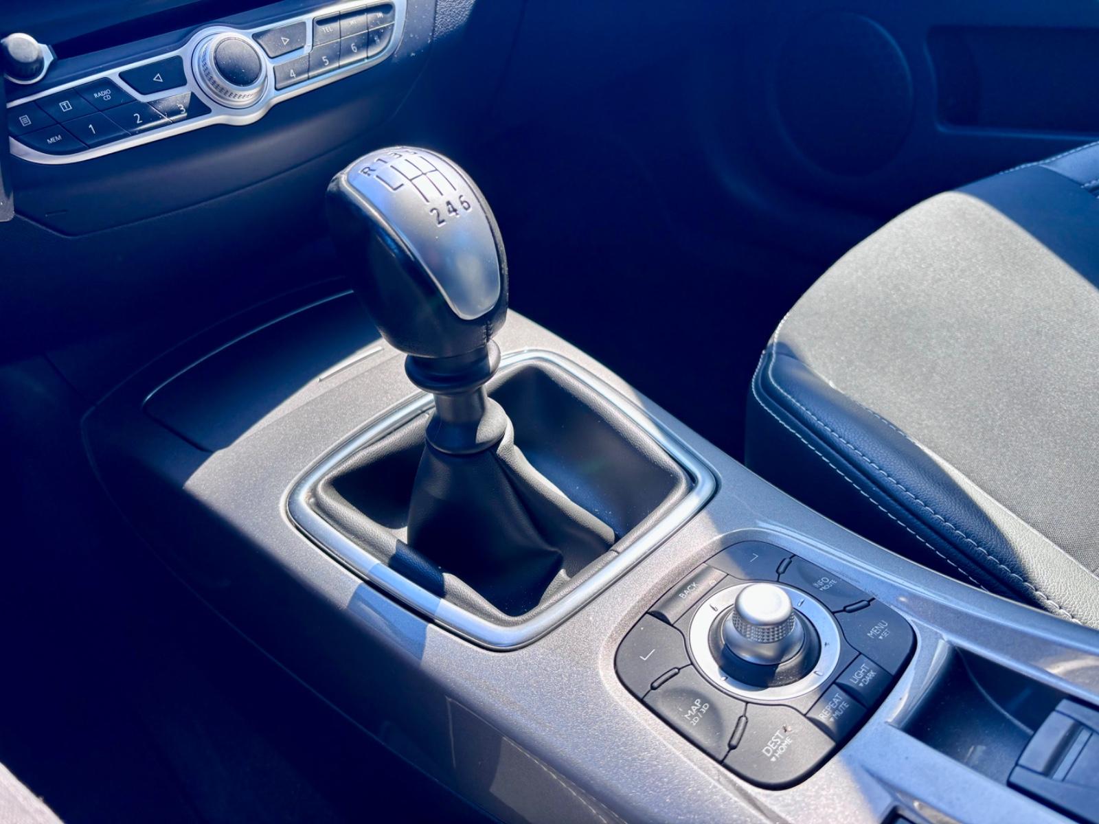 Renault Laguna Grandtour 2.0 16V 140 ch E85 • Flexfuel • Clim auto • Régulateur • Radar de recul