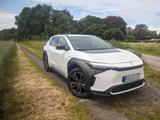 Toyota bZ4X FWD Vollausstattung, 8-fach bereift & mehr - weiße Toyota bZ4X