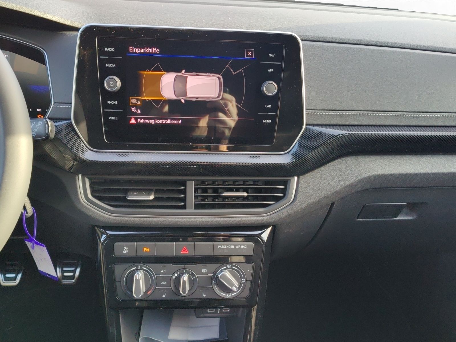Volkswagen T-Cross - Bild 8
