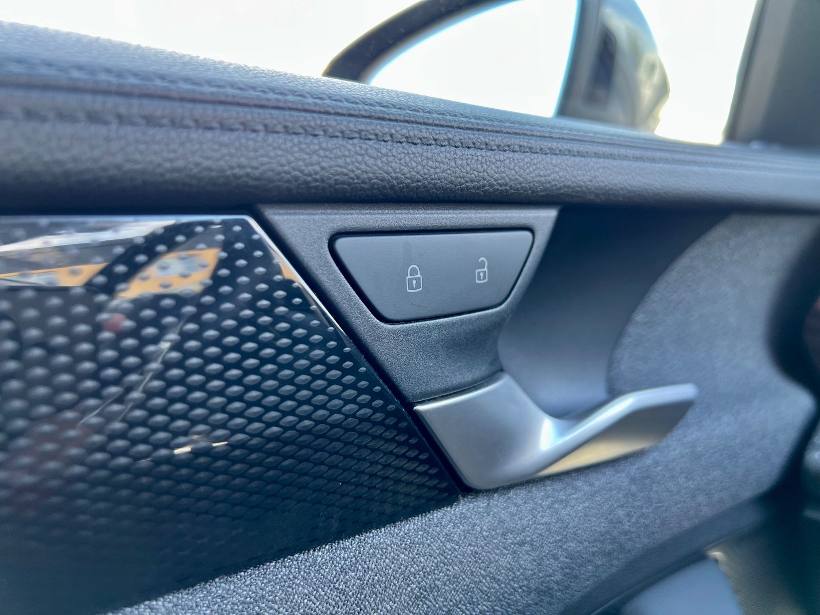 VW Passat Variant 1.5 eTSI AAC GZJR KAMERA SHZ