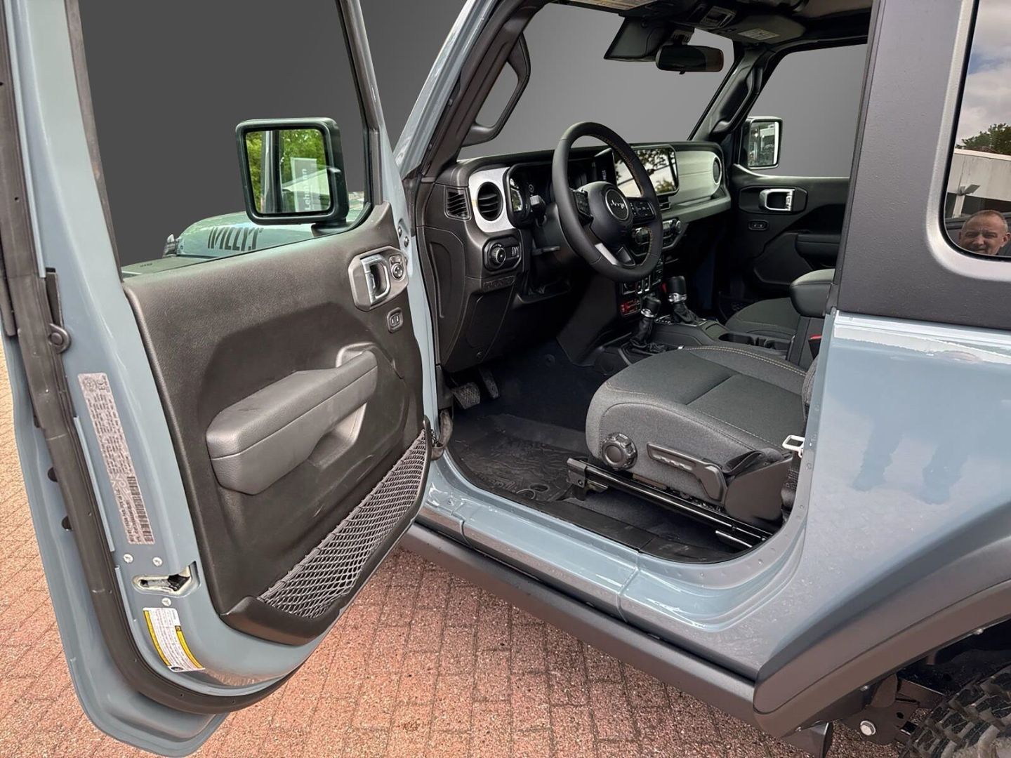 Fahrzeugabbildung Jeep Wrangler WILLYS MY25 - US-Import - 2-türig - 2.0