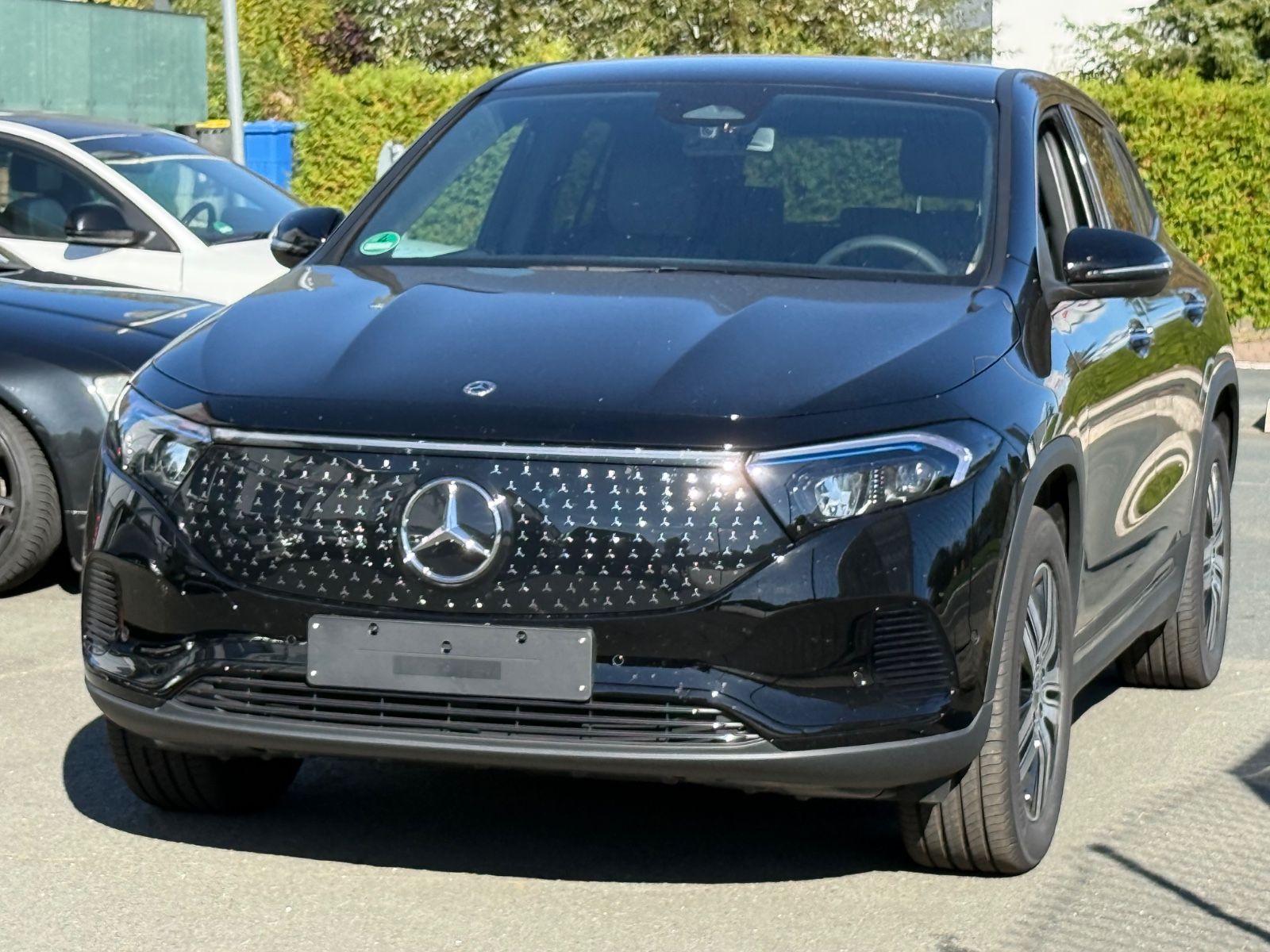 Mercedes-Benz EQA 250+ AMG Line Garantie 1.600 KM