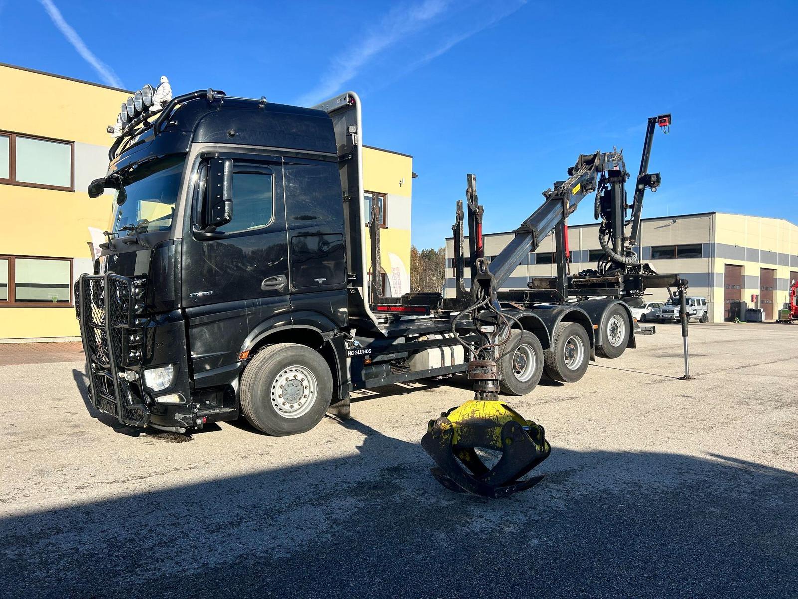 Mercedes-Benz AROCS 3763 8X4*4 EURO6 + LOFLIFT 125Z HiVision