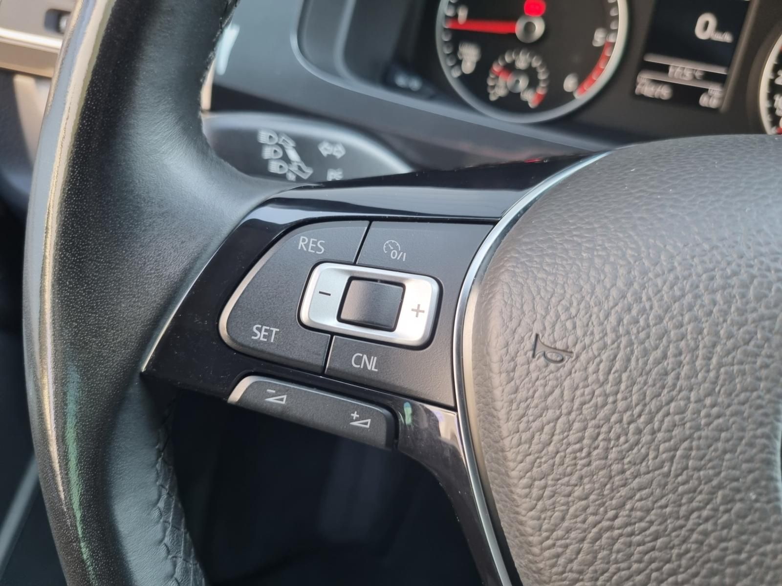 Volkswagen T6 2.0 TDI Multivan Trendline foto 25