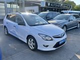 Hyundai i30 FIFA WM Edition Navi MirrorLink Klima - Hyundai i30 aus 2010 mit Diesel-Antrieb