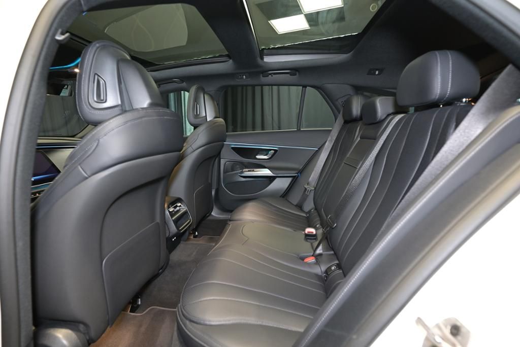 Mercedes-Benz E 300 de 4M T All-Terrain PANO/AHK/NIGHT/LED/RFK foto 6