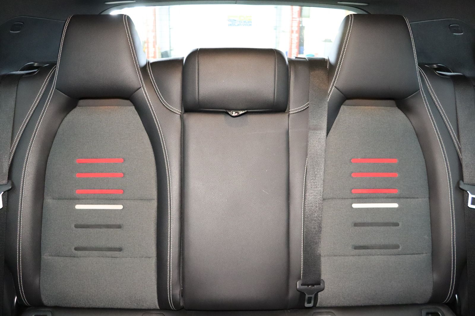 Fahrzeugabbildung Mercedes-Benz A 180 d * Navi * PDC * HU/AU neu