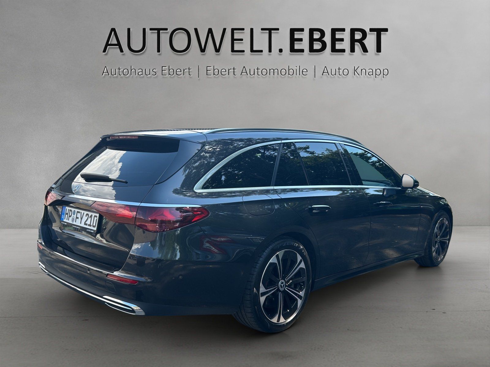 Fahrzeugabbildung Mercedes-Benz e T-Modell DISTRO AHK KEYLESS LRH LED AVANTG