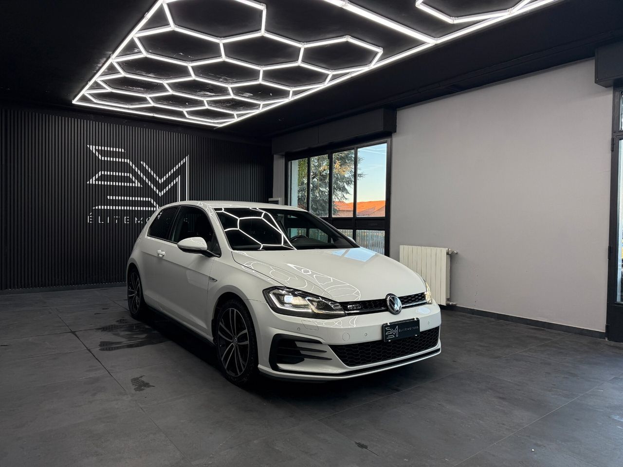 Volkswagen Golf GTD 2.0 TDI DSG 3p. imagem 3