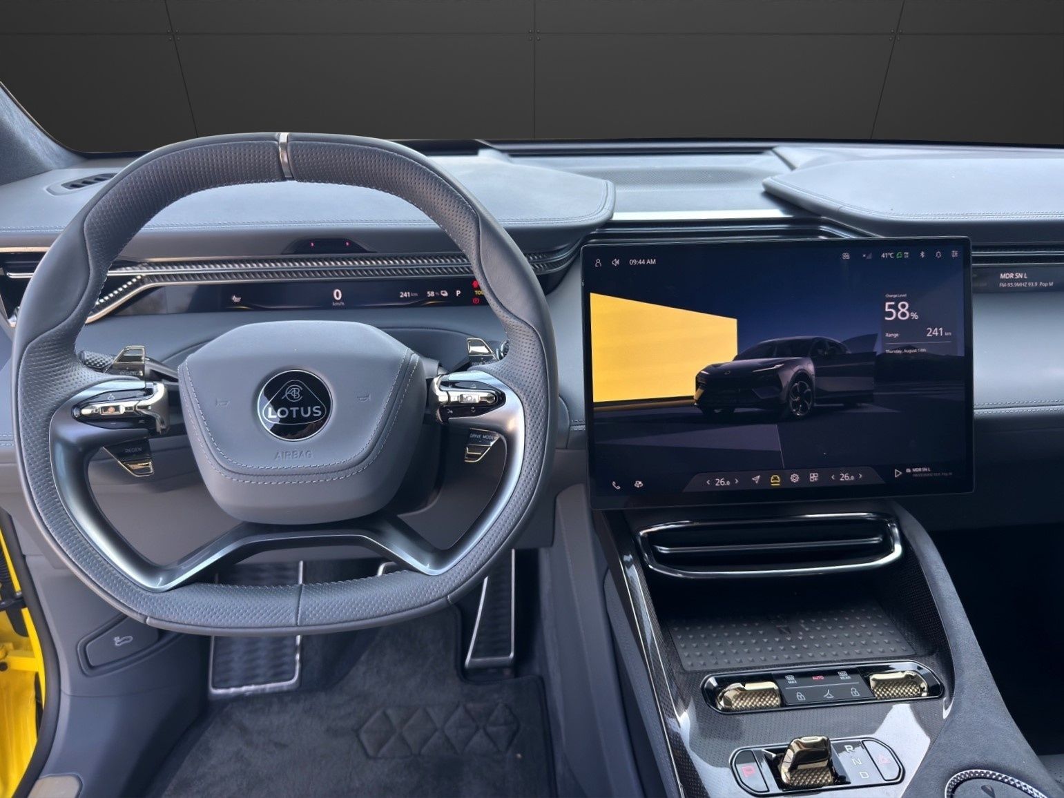 Lotus Eletre - Bild 14