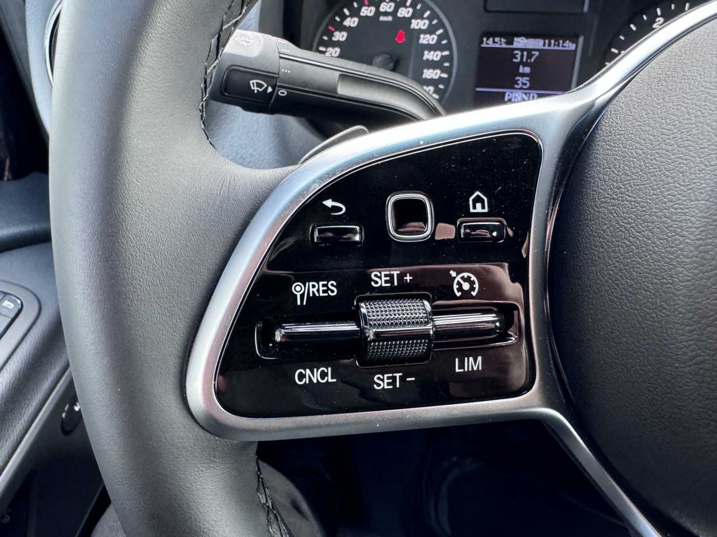 Fahrzeugabbildung Mercedes-Benz Sprinter 517 CDI 3665 Klima Kamera AHK Warmluft