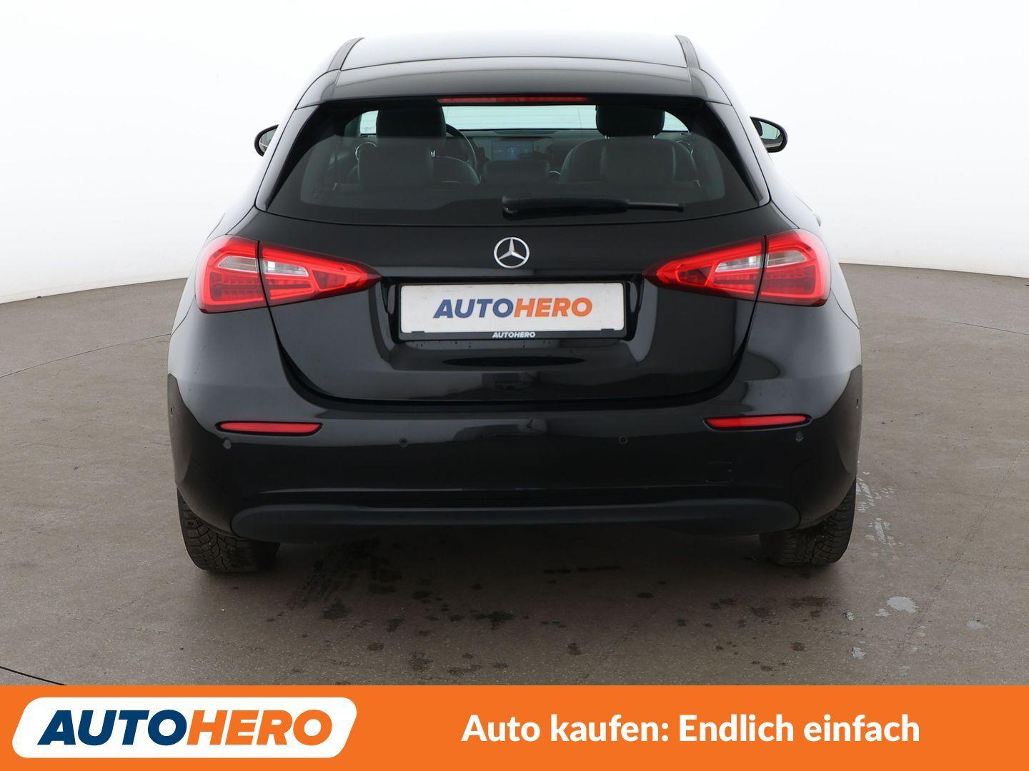 Mercedes-Benz A 180  Aut*NAVI*TEMPO*PDC*SHZ*KLIMA*GARNTIE*