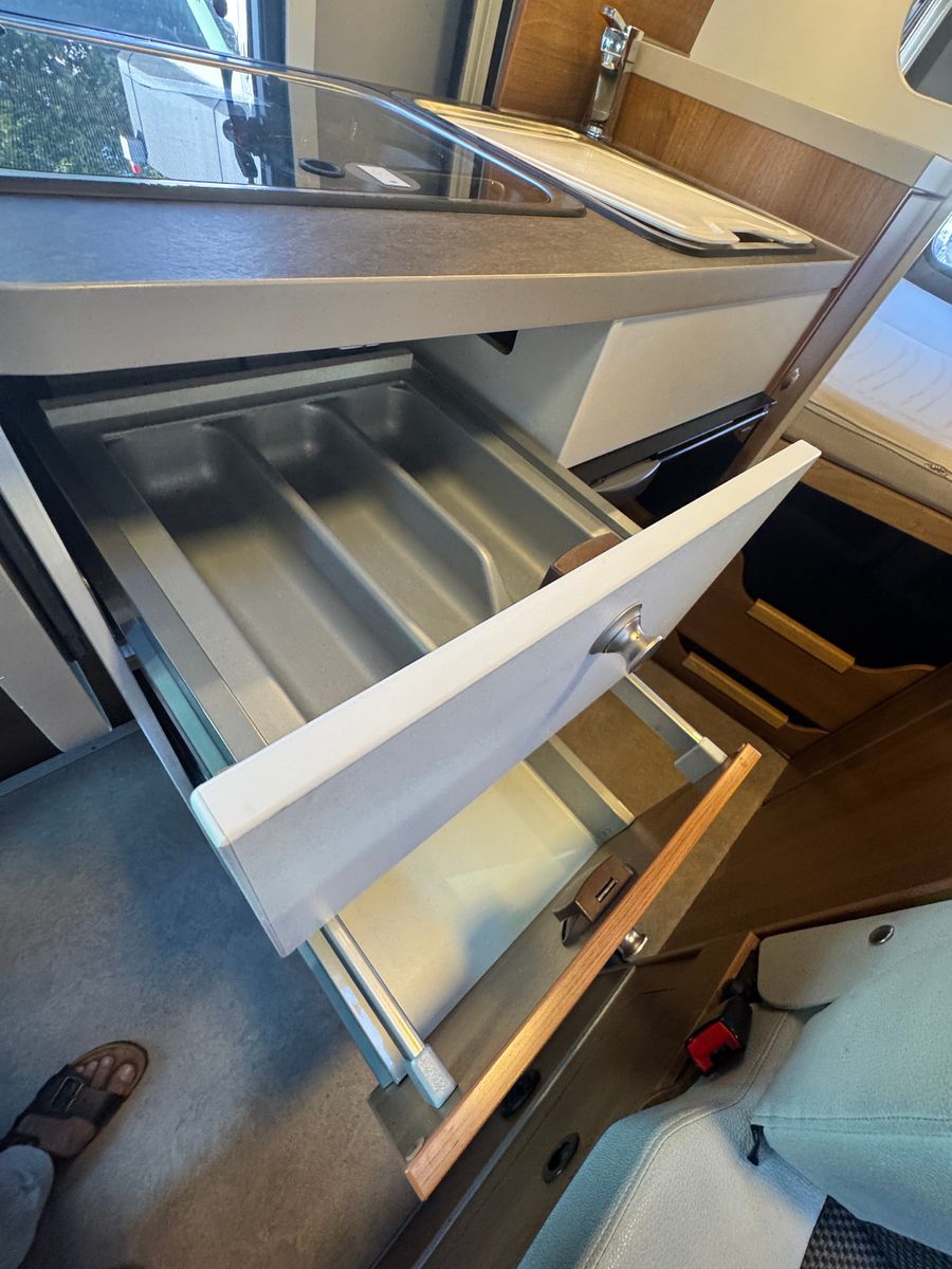 Fahrzeugabbildung VANTourer 540 FIAT DUCATO AUFSTELLDACH 5 SCHLAFPLÄTZE AHK