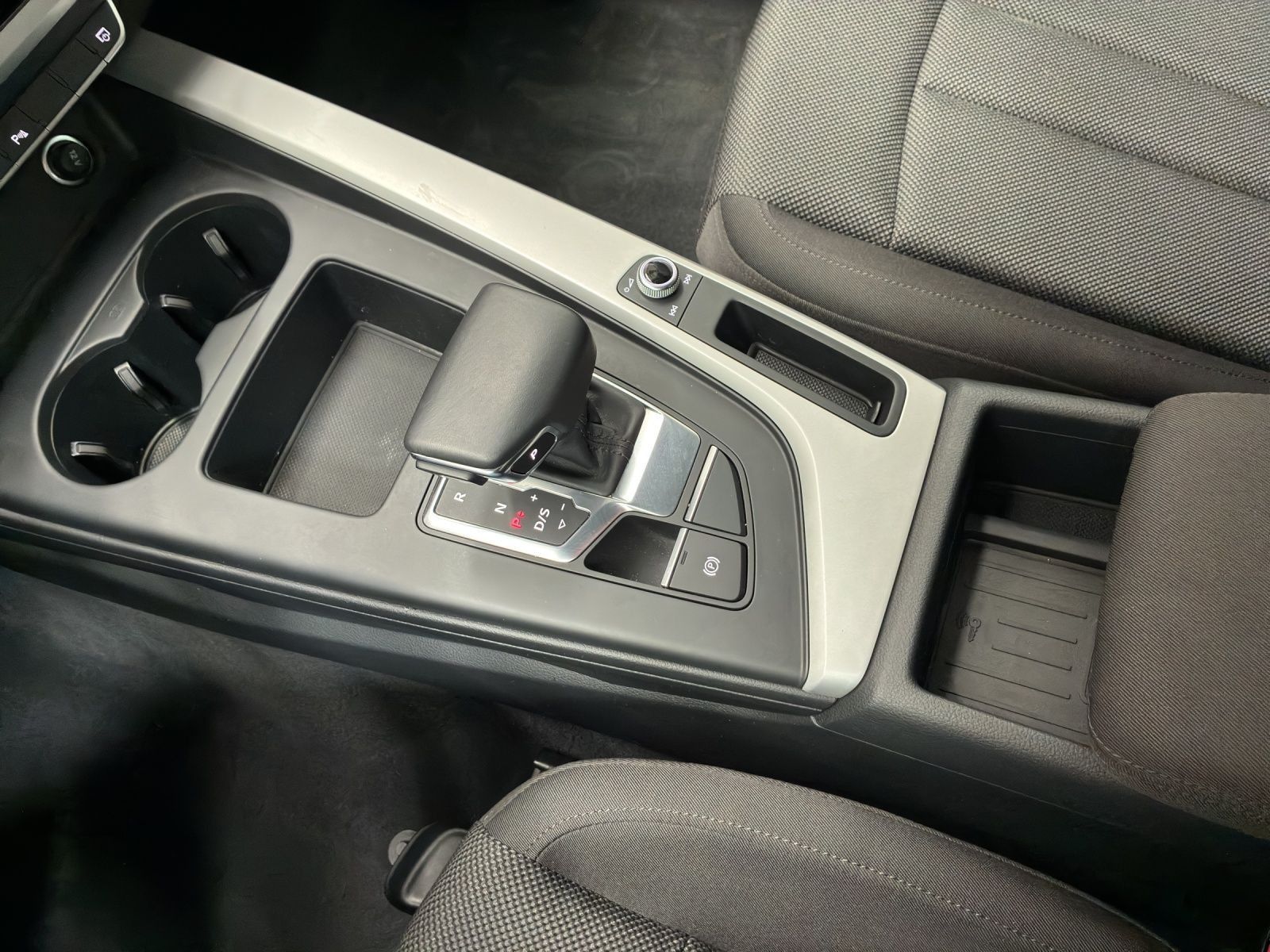 Audi A4 - Bild 13