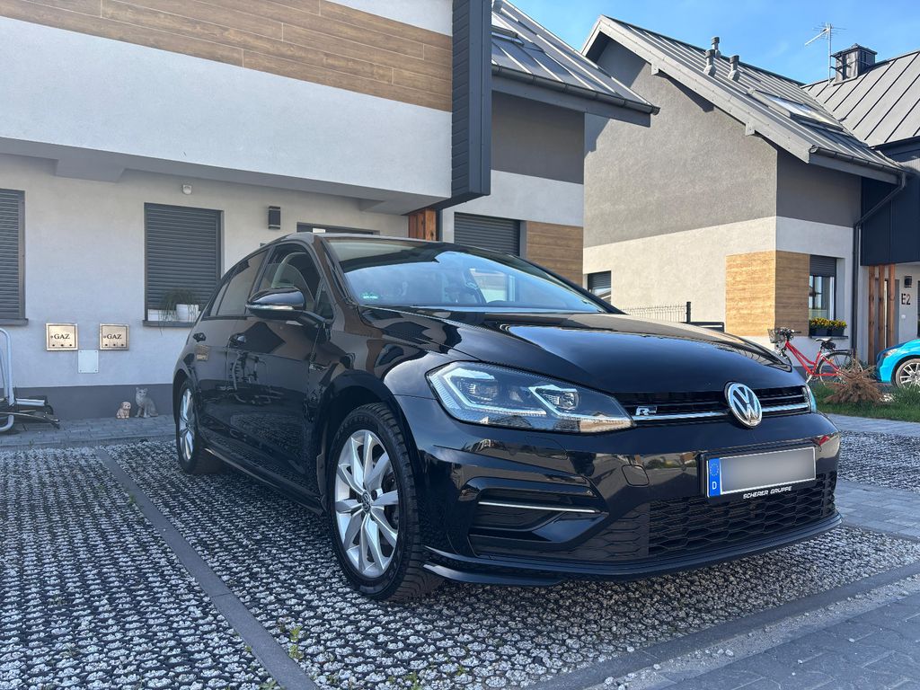 Image of Volkswagen Golf