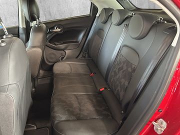 Fiat 500X MY22 CROSS HYBRID CARPLAY KAMERA SHZ TEMPOM