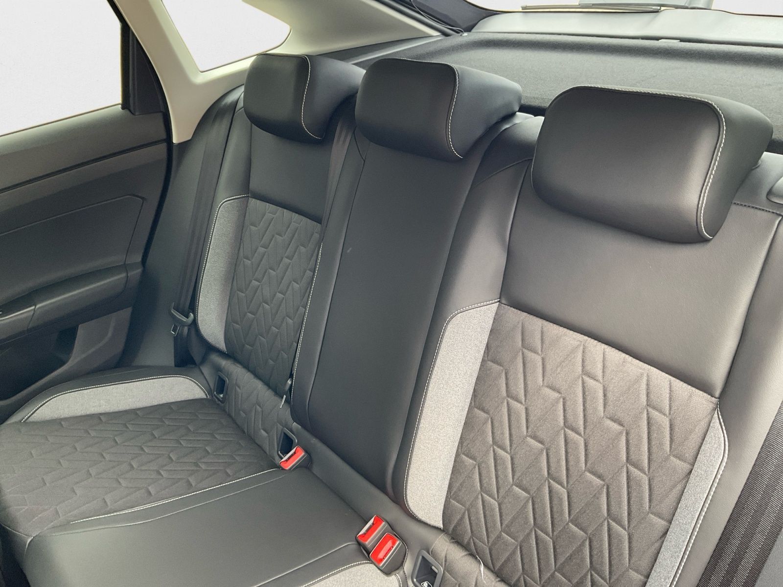 Volkswagen Taigo - Bild 13