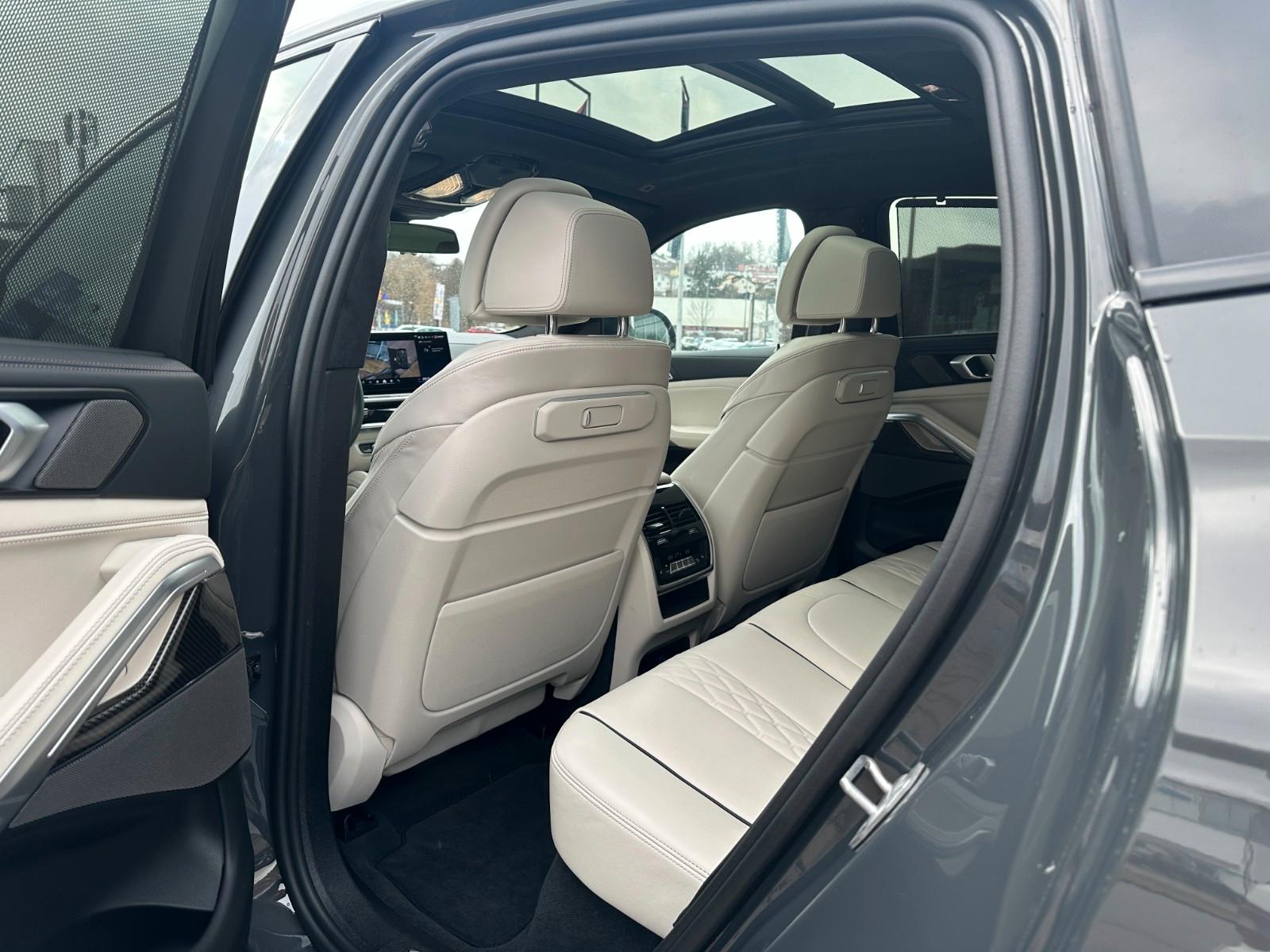 BMW X6 M60 i xDrive ACC|HUD|PANO|HARMAN|AHK|22"|