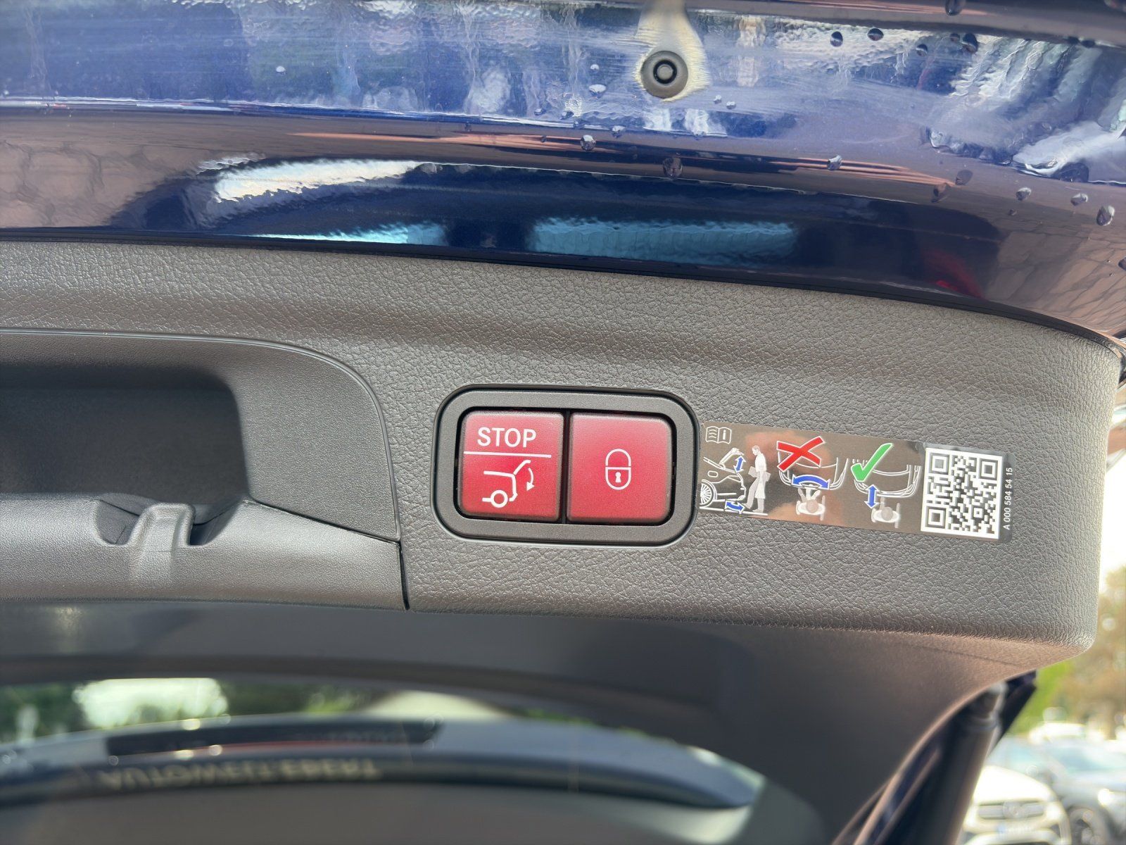 Fahrzeugabbildung Mercedes-Benz GLE 450 d 4M AMG Sitzklima Pano Keyless AHK Dist