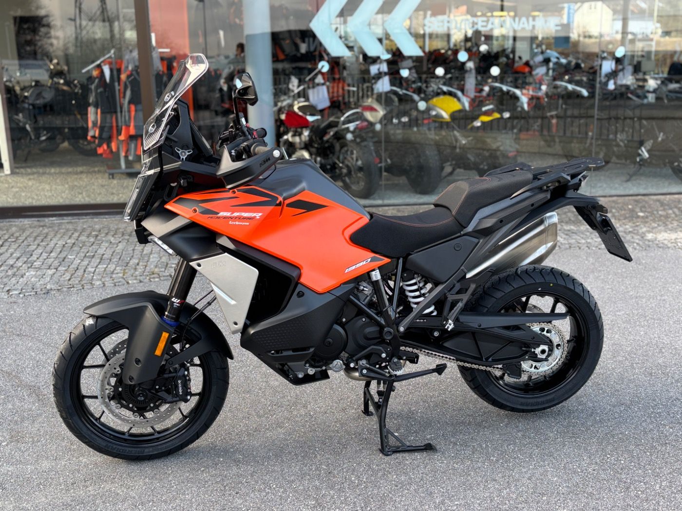Fahrzeugabbildung KTM 1390 Super Adventure S EVO 4 Jahre Garantie