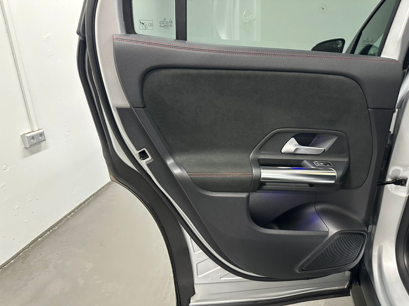Fahrzeugabbildung Mercedes-Benz EQA 250 AMG-LINE*NIGHT*AHK*LED*IHC*NAVI*PANORAMA