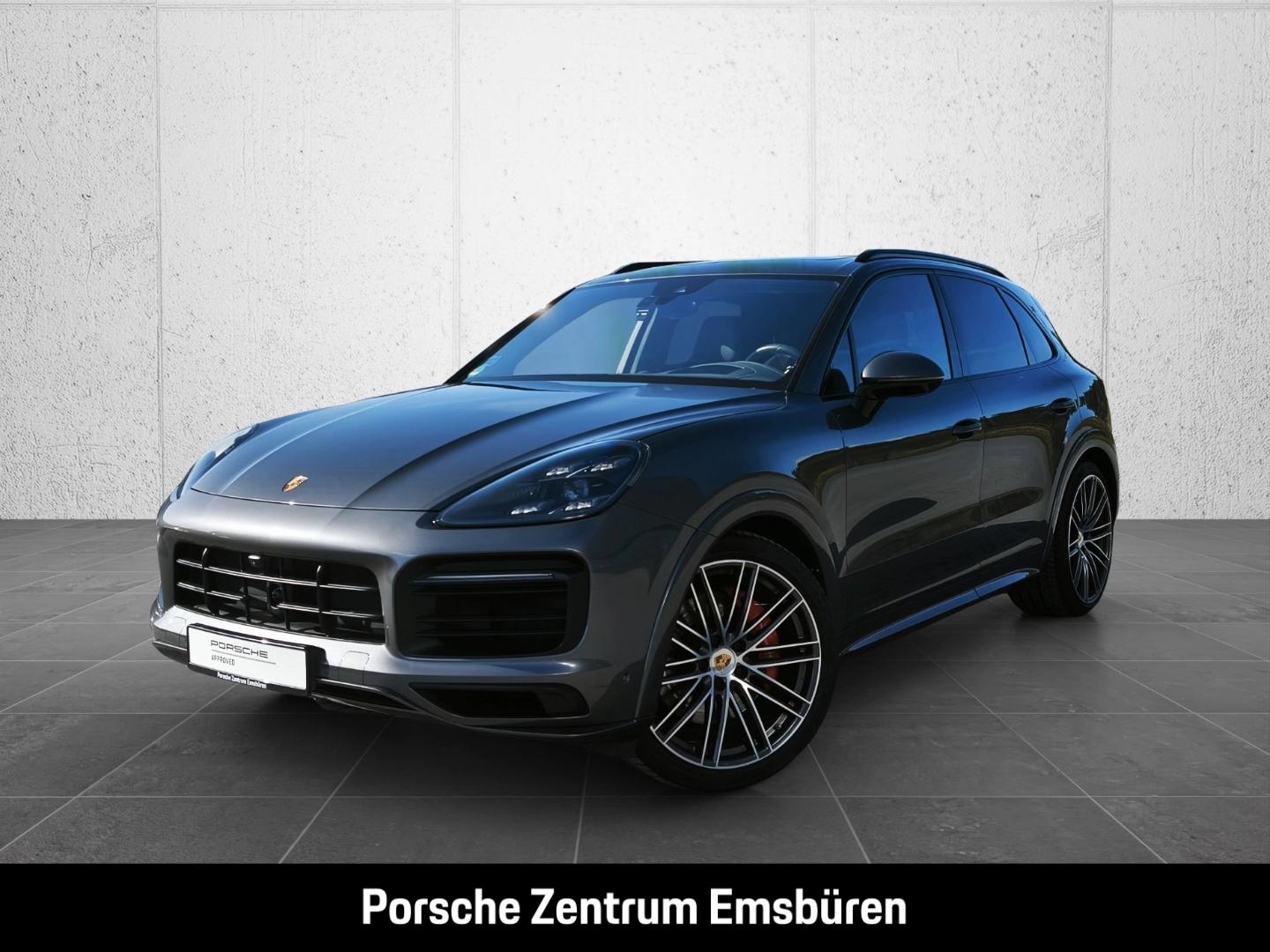 Porsche Cayenne GTS Pano Luft Sportaga 22-Zoll Bose Matr