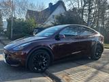 Tesla Model Y Long Range Dual Motor AWD Allrad AHK - Tesla Model Y: Rot