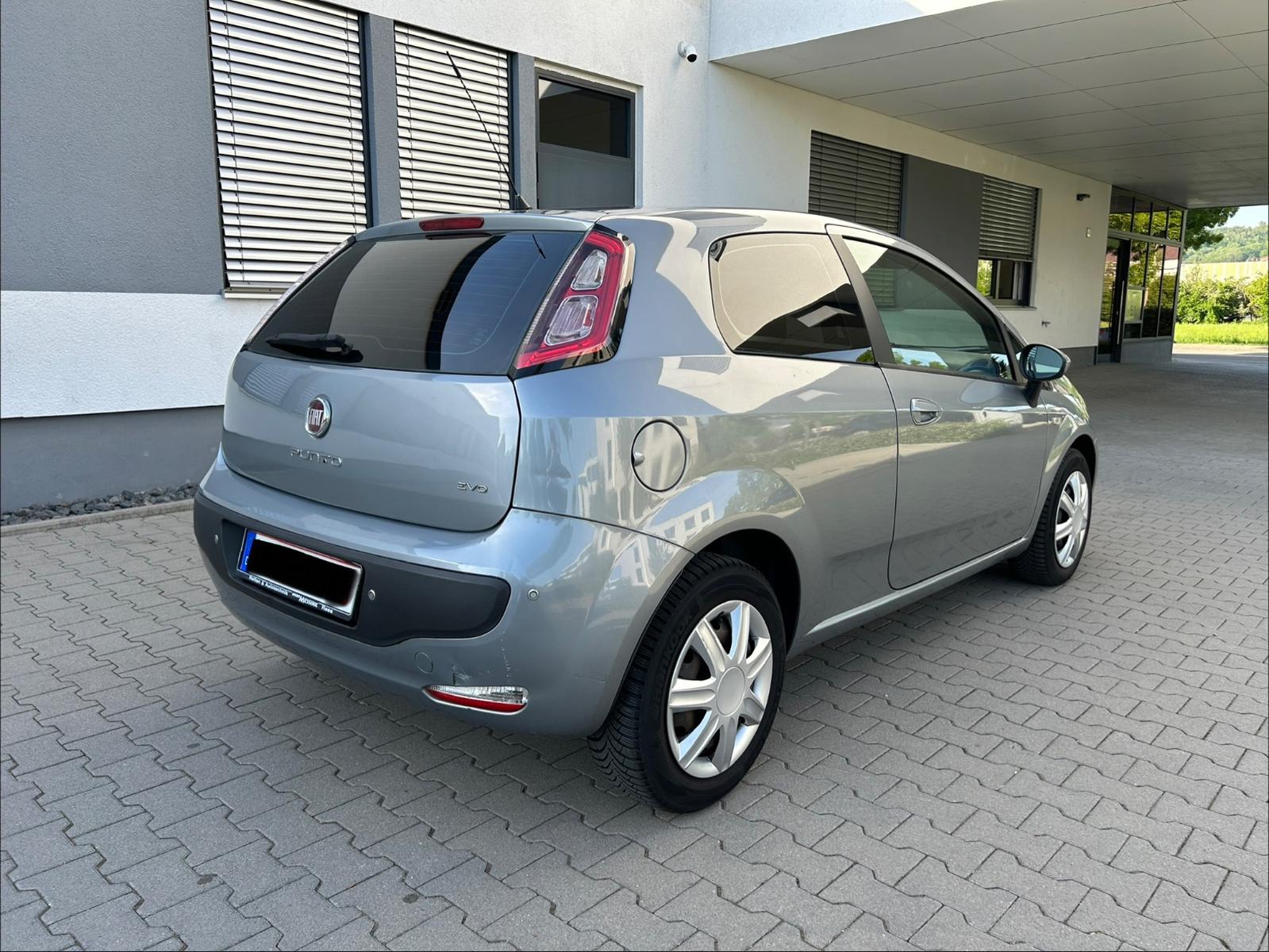 Fiat Punto Evo 1.4 Dynamic Automatik~PDC