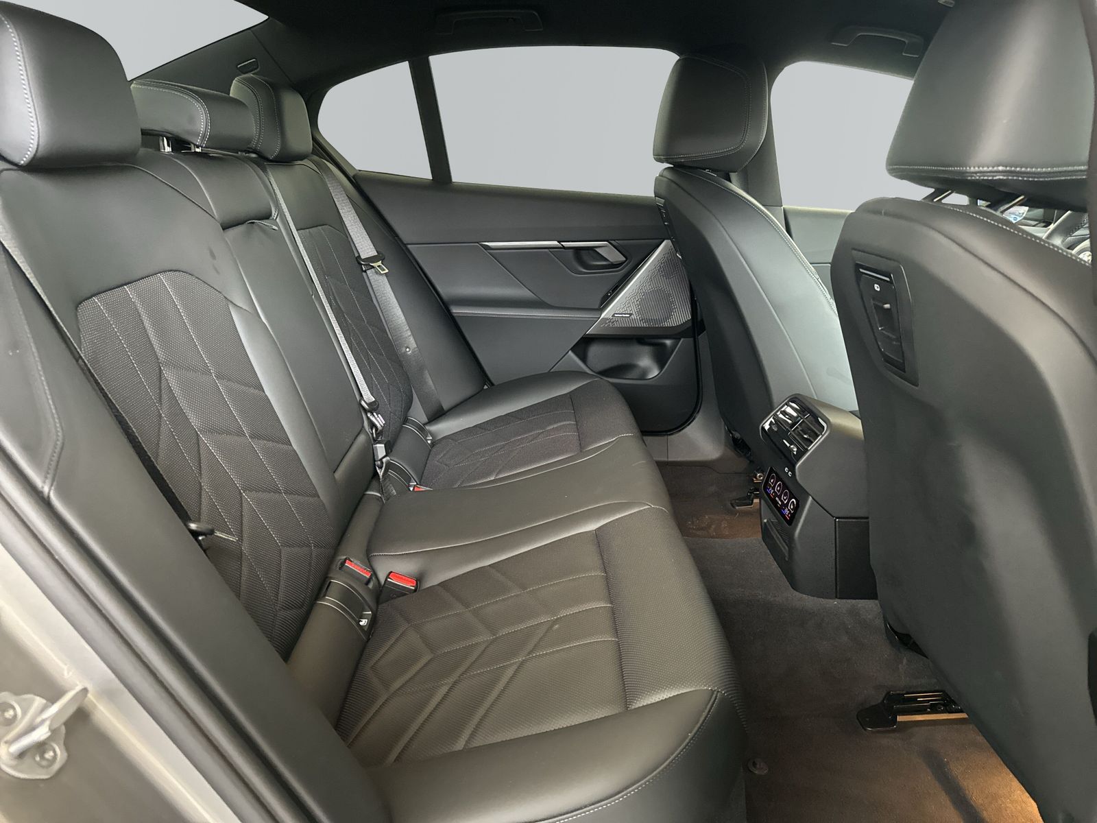 BMW 520 - Bild 10