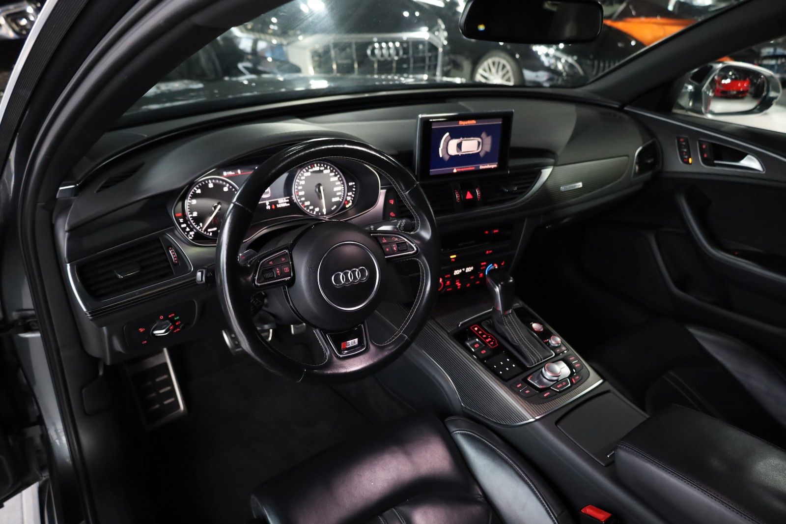 Fahrzeugabbildung Audi S6 Avant 4.0 TFSI *Panorama*Memory*K-Entry