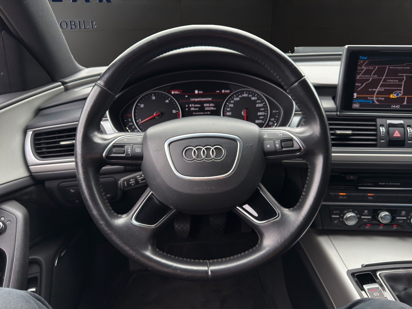 Fahrzeugabbildung Audi A6 Avant *BOSE*Standhz*Tempo*Alcantara*Spurhalt