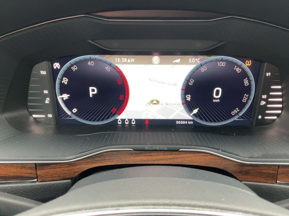 Skoda Superb - Bild 18