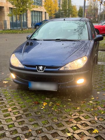 Peugeot  206