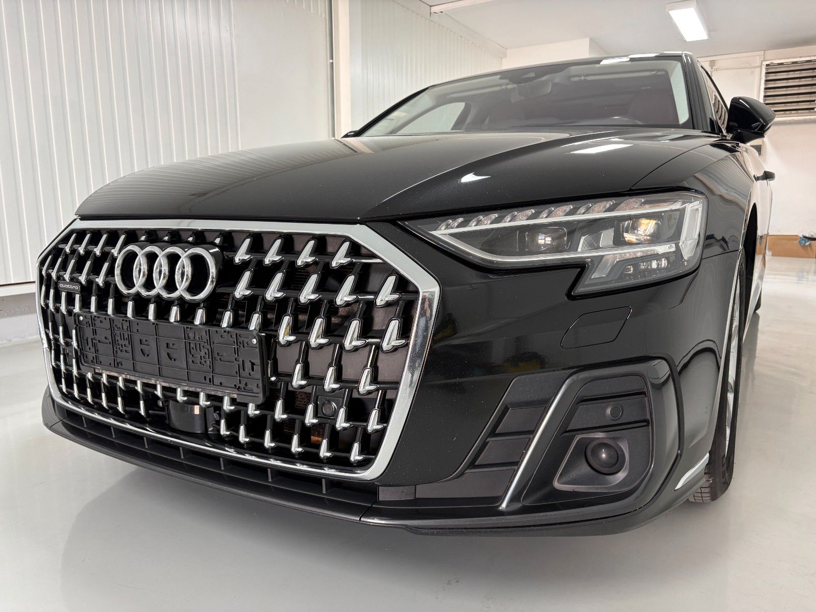 AUDI A8 50 TDI Lang quattro / Matrix/Pano/ACC
