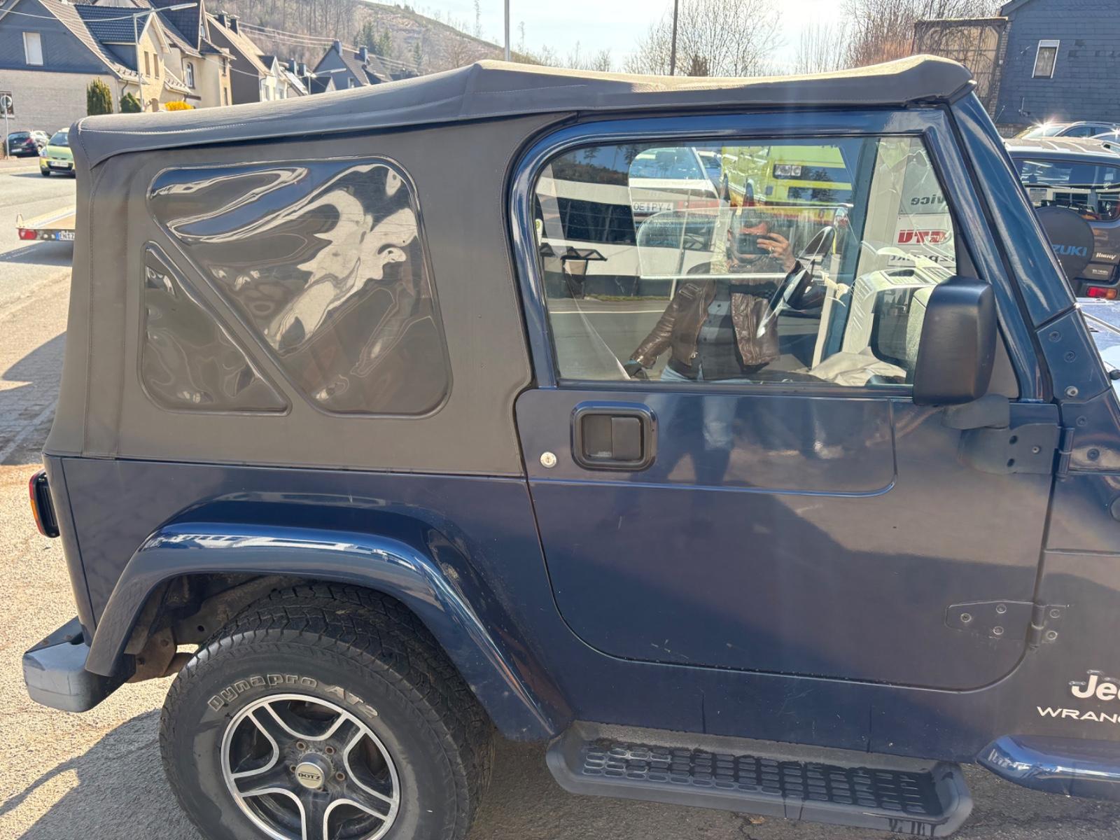 JEEP WRANGLER TJ - 2.4 LIMITED - 143 CV - 4X4 - BVM