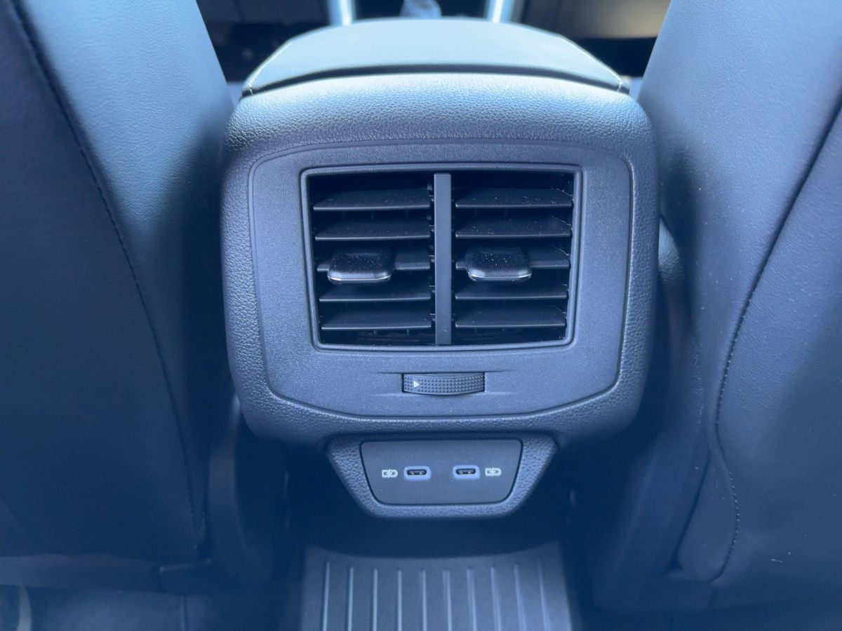 Volkswagen T-Roc - Bild 18