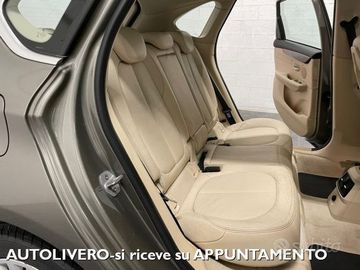 BMW 218 Active Tourer - 12
